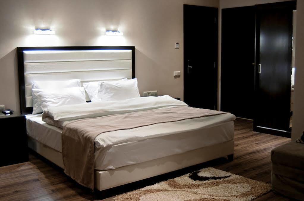 Hotel Orion Budget Tbilisi ภายนอก รูปภาพ